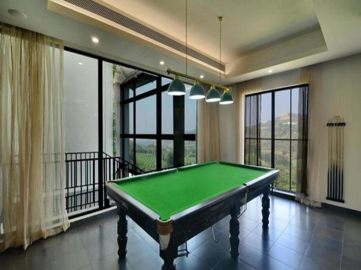 Oxford Golf Resort Pirangut Экстерьер фото