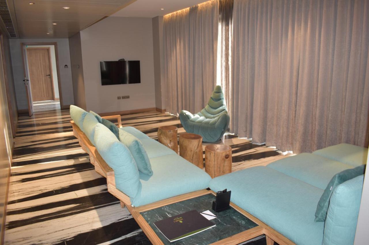 Oxford Golf Resort Pirangut Экстерьер фото