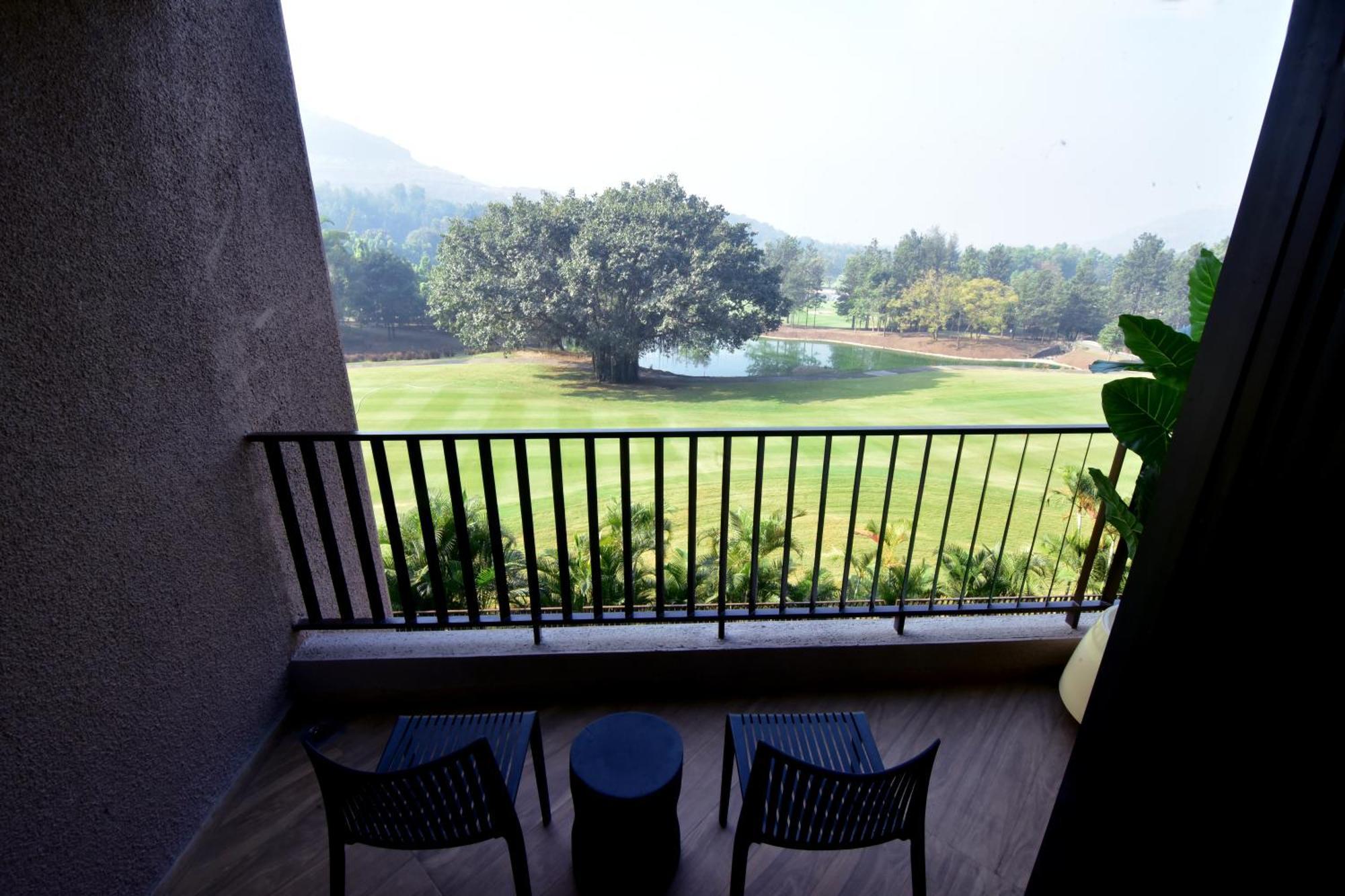 Oxford Golf Resort Pirangut Экстерьер фото